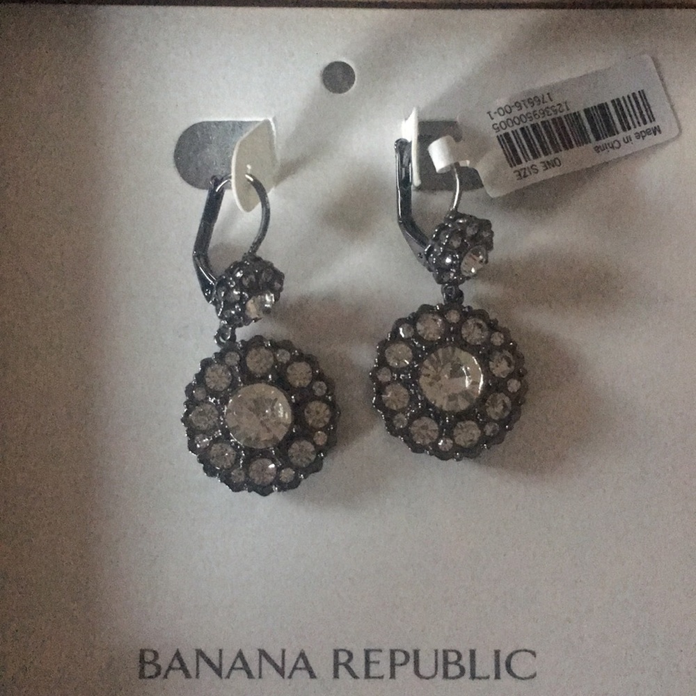 Brand new Banana Republic Earrings